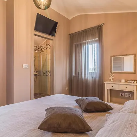Holiday home 2 Bedroom Lovely In *